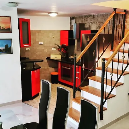 Apartamento Marjan Apartmant In